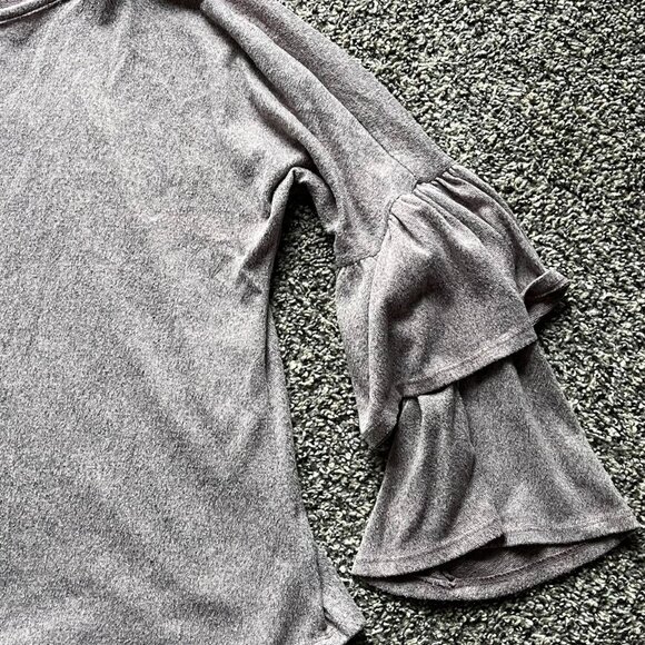 Altar'd State Blouse Womens Large Rustic Pink Long Sleeve/Bell Sleeved Layer Top - Picture 3 of 8